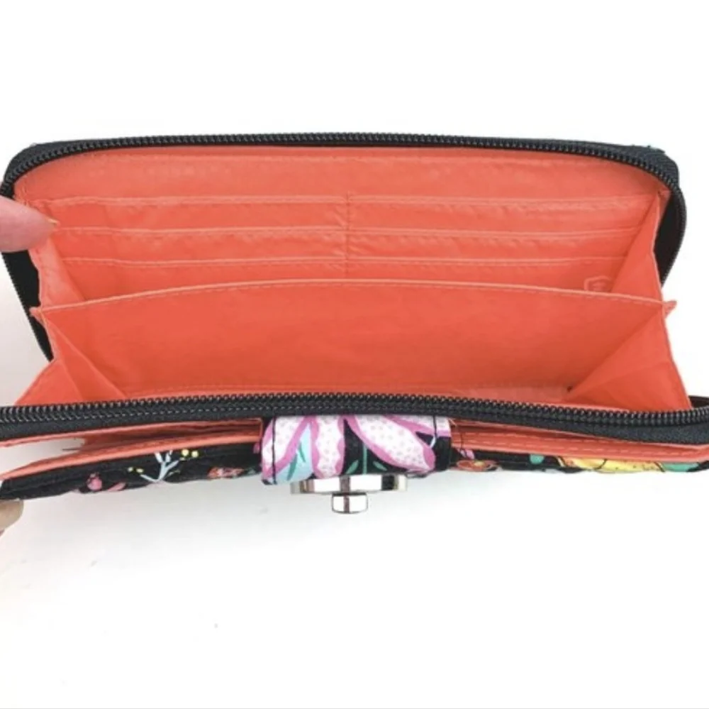 Vera Bradley RFID Turn Lock Wallet in TANGERINE TWIST‎ Black Floral New - Picture 4 of 9